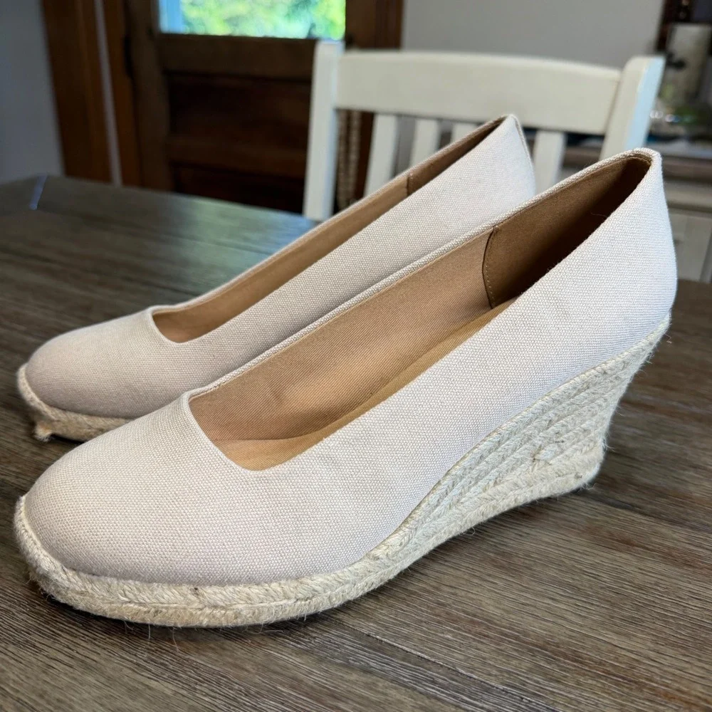 J.Crew Womens Canvas Espadrille Wedge Pumps Beige Round Toe Size 8 NWOB